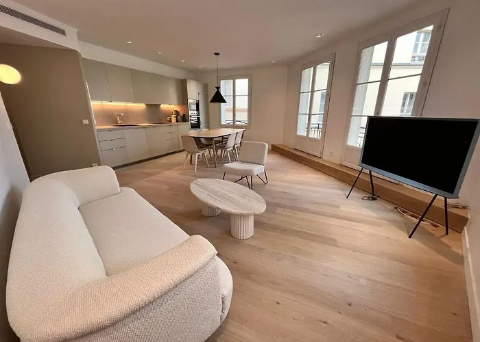 Design Appartement Pour 6 Personnes Pantheon